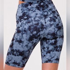 Onzie Moonstone Acid Wash High Rise Bike Short